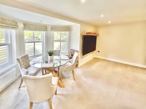 Dining area- click for photo gallery